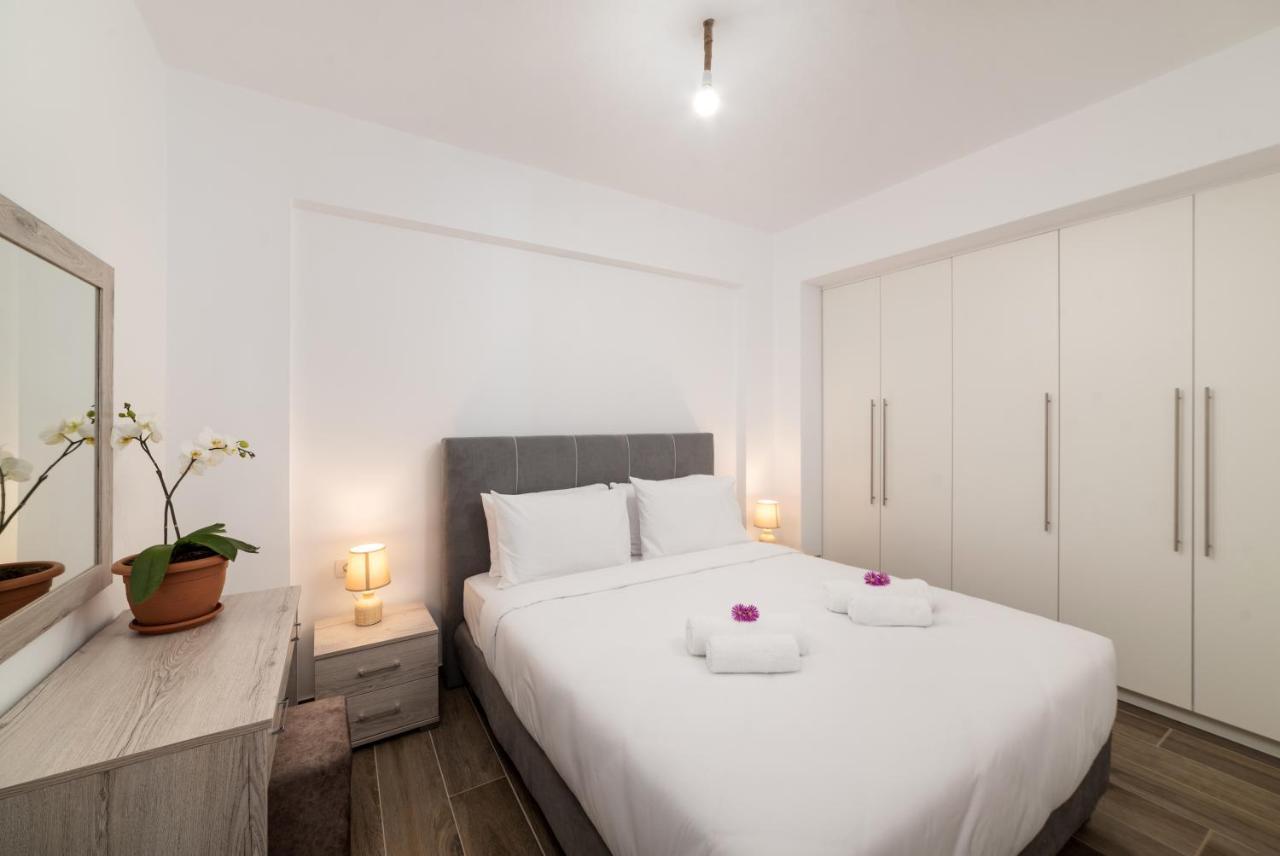 E.Berdufi Apartament Sea View Елунда Екстер'єр фото