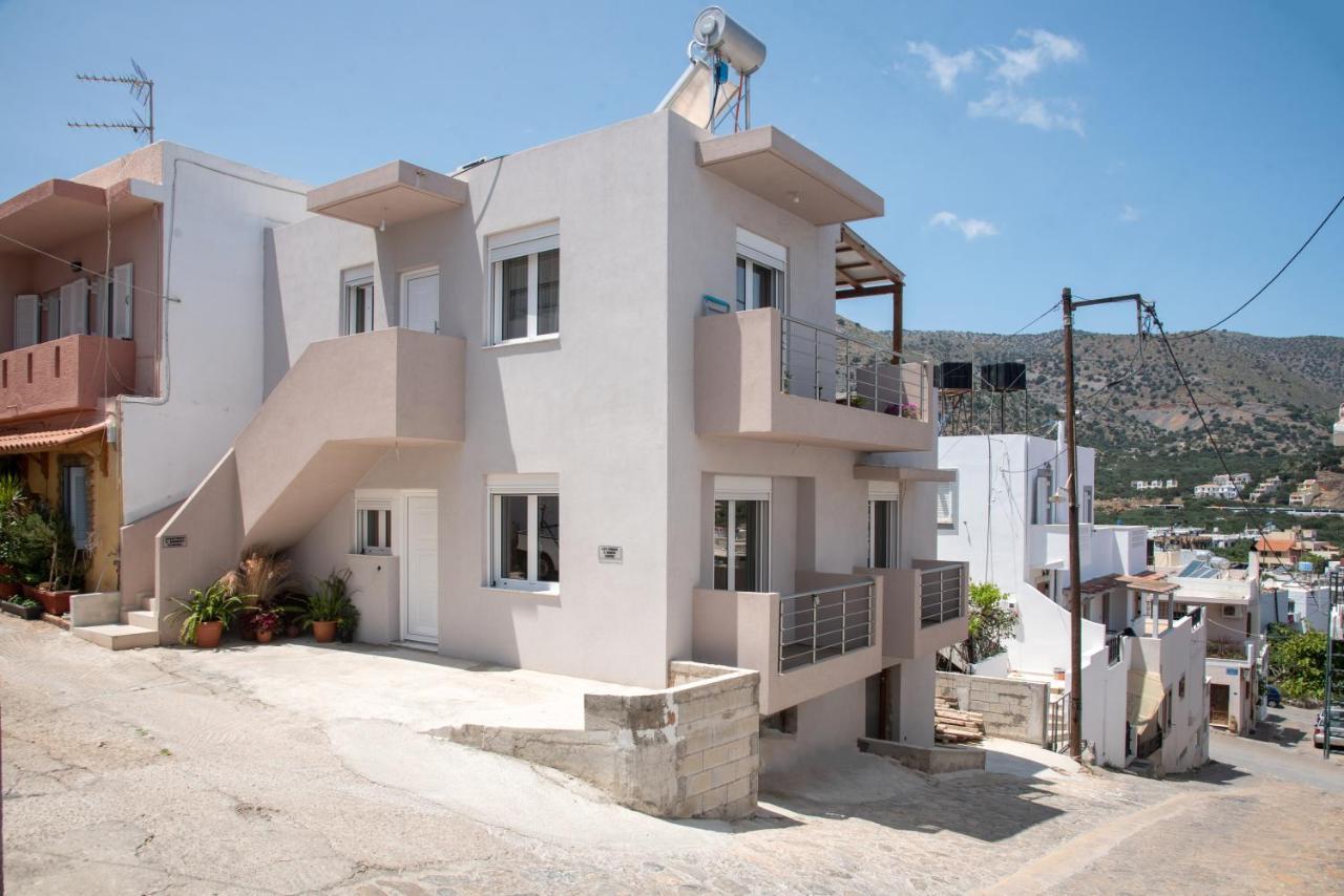 E.Berdufi Apartament Sea View Елунда Екстер'єр фото